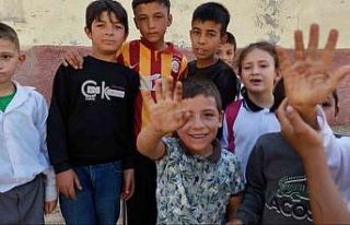 Başkan Yılmaz, çocukları bir kez daha mutlu etti