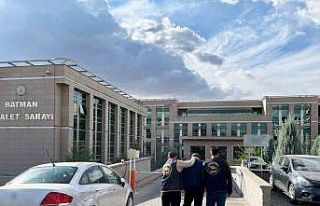 Batman’da hakkında tutuklama kararı bulunan 2...