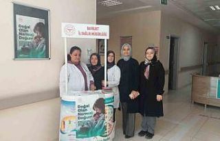 Bayburt’ta sağlık çalışanlarınca stant açılarak...