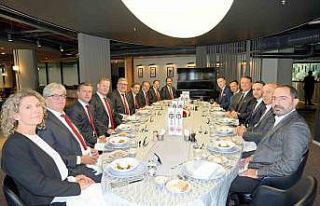 Beşiktaş’tan UEFA ve Eintracht Frankfurt heyetlerine...