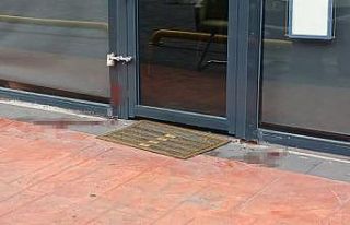 Beylikdüzü’nde iki grup arasında çıkan kavgada...