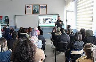 Bilecik’te öğretmenlere ’Narkorehber’ eğitimi...