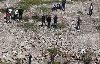 Boş arazide insan kemikleri bulundu