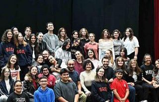 Bozüyük Belediyesi Gençlik Tiyatrosu çalışmalarına...