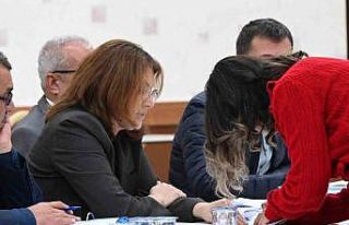 Bozüyük’te belediye ait dükkanlar ihaleye verildi