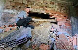 Bu mahallede 40 hane her gece dinamit korkusu ile...