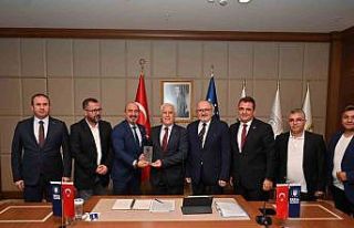 Bursa Büyükşehir Belediye Başkanı Bozbey: “Stadyumu...