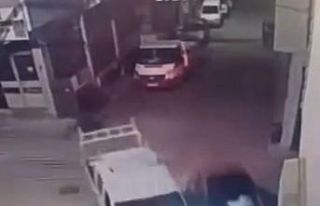 Bursa’da kamyonet ile otomobilin çarpıştığı...