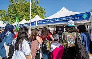 Bursa’da üniversiteli gençlere sıcak karşılama