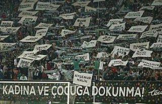 Bursaspor taraftarları öldürülen kadınların...