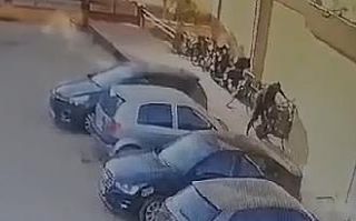 Çaldığı elektrikli bisikletle polisten kaçan...