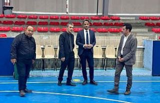 Çaycuma’da spor salonu bakım ve onarıma giriyor
