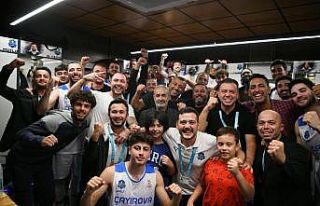 Çayırova Belediyesi’nden parkede bir galibiyet...