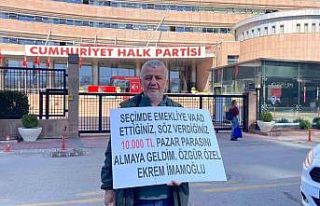 CHP Genel Merkezi önünde Ekrem İmamoğlu protestosu