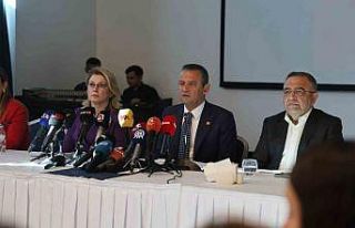 CHP lideri Özel, Bahçeli’nin açıklamalarını...