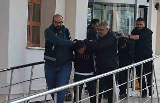 Cinayet zanlısının saklandığı evi fareler bastı,...