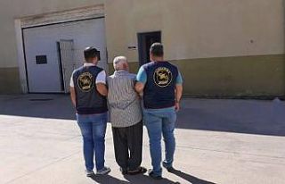 Cinsel istismar suçundan aranan firariyi jandarma...