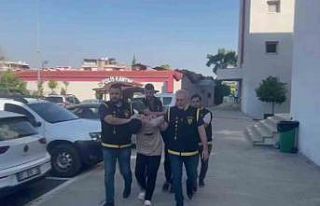 Cuma Namazını fırsat bilip 7 milyon TL vurgun yaptılar