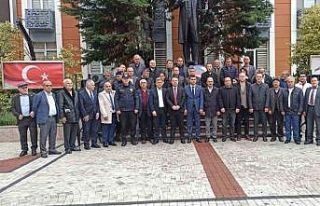 Devrek’te “Muhtarlar Günü” düzenlenen törenle...