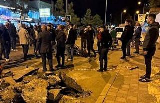 Diyarbakır’da motosiklet çukura düştü: 2 yaralı