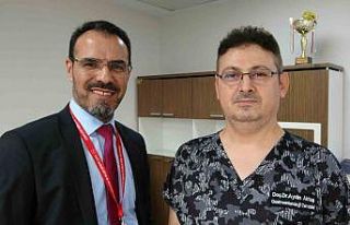 Dünya tıp literatürüne girecek ameliyat gerçekleştirdiler