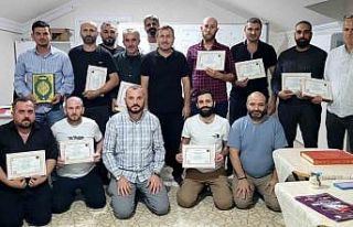 Düzceli esnaflar kuran öğreniyor