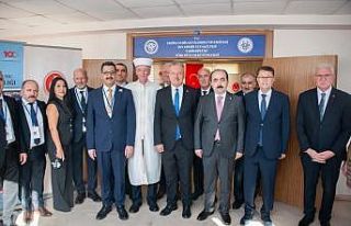 EBYÜ’de Türk Dünyası Kütüphanesi kuruldu