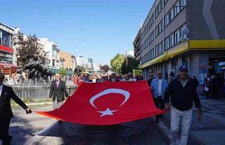 Edirne’de emekli astsubaylardan görkemli kutlama