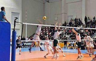 Efeler Ligi: TÜRŞAD: 3 - Akkuş Belediyespor: 3