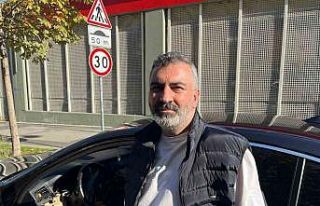 Esenyurt’ta oto fareleri iş başında: Bir gecede...