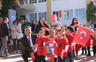 Gaziantep Kolej Vakfı’nı Cumhuriyet coşkusu sardı