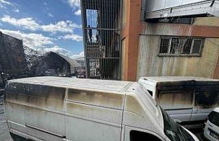 Gaziosmanpaşa’da halı sahadan iş hanına sıçrayan...