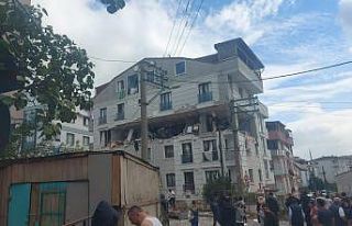 Gebze’de bir binada patlama meydana geldi
