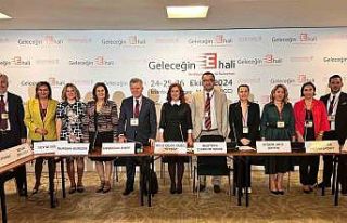 Geleceğin E hali Kongresi’nde binlerce eczacı...