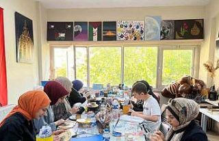 Gençler hem sanat öğreniyor hem de doğayı koruyor