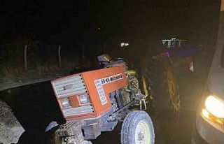 Hafif ticari araç ile traktör çarpıştı: 1 yaralı