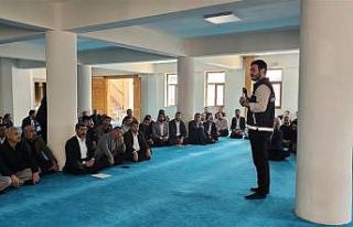 Hakkari’de din görevlilerine seminer verildi