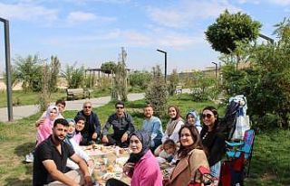 Hamur’da öğretmenler bir araya geldi