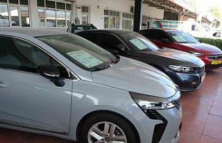 İkinci el otomobil piyasasında gözler yılın son...