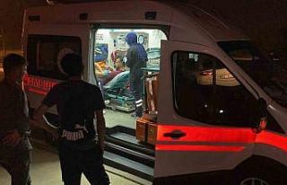 İşçilerin kaldığı pansiyonda yangın: 3 kişi...