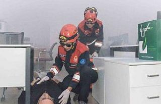 İzmir Büyükşehir Belediyesinde yangın tatbikatı