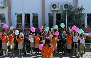 Jandarma ‘Kız Çocukları Günü’nde kız çocuklarını...
