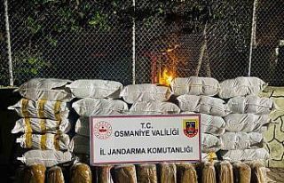 Jandarmanın durdurduğu minibüste 1 ton 460 kilo...