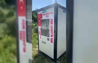 Kadın tır şoföründen Âşık Ecevit’e kulübe