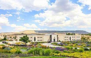 Kaldığı otel odasında rahatsızlanan turist öldü