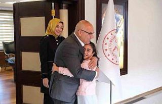 Kalp hastası Zeynep Ela’nın "Vali Olma"...