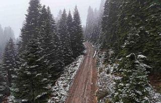 Karabük’te mevsimin ilk karı yağdı