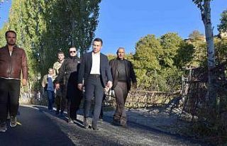 Karadağ: "Köy yollarını konforlu hale getiriyoruz"