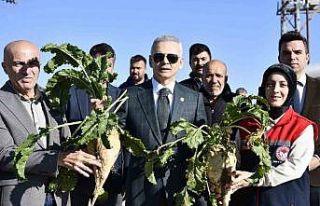 Karaman’da kantarlar pancar alımına dualarla başladı
