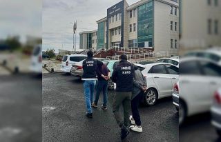 Kars’ta uyuşturucu operasyonu: 190 parça halinde...